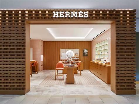 hermes cheaper hong kong singapore|hermes takashimaya singapore.